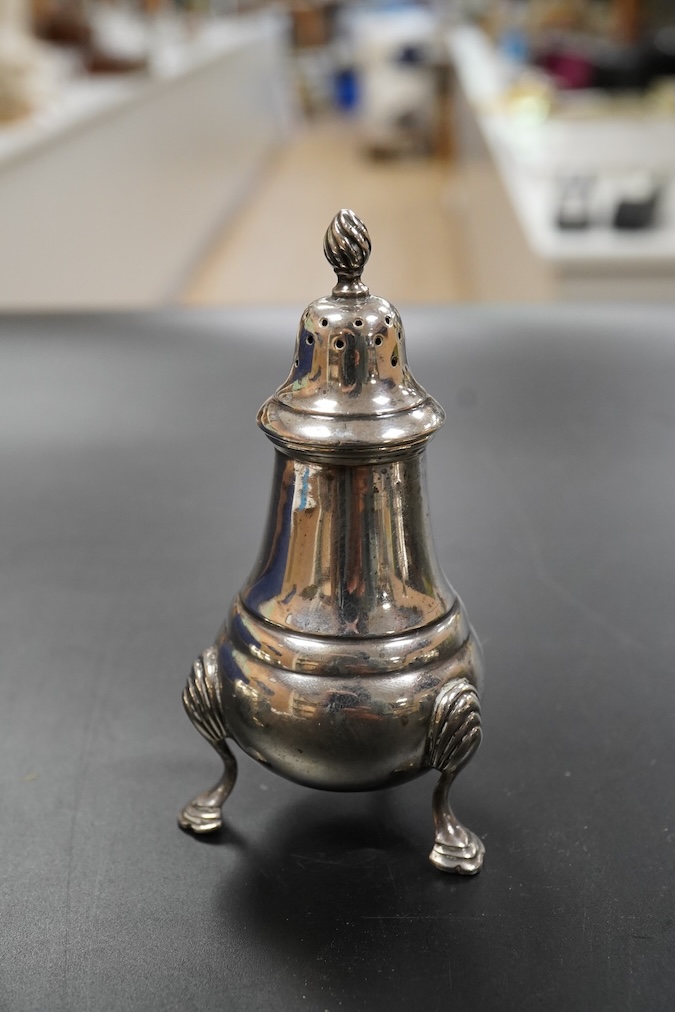 A George V silver three piece cruet set, weight approx. 7.16ozt